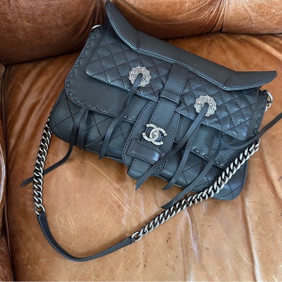 Chanel 2014 Black Quilted Calfskin Leather Paris-Dallas Ride Western Saddle Bag - Picture 4 of 16